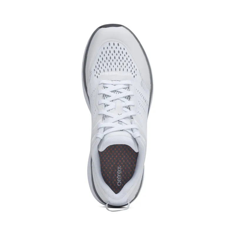 Chase Walking Shoe in White