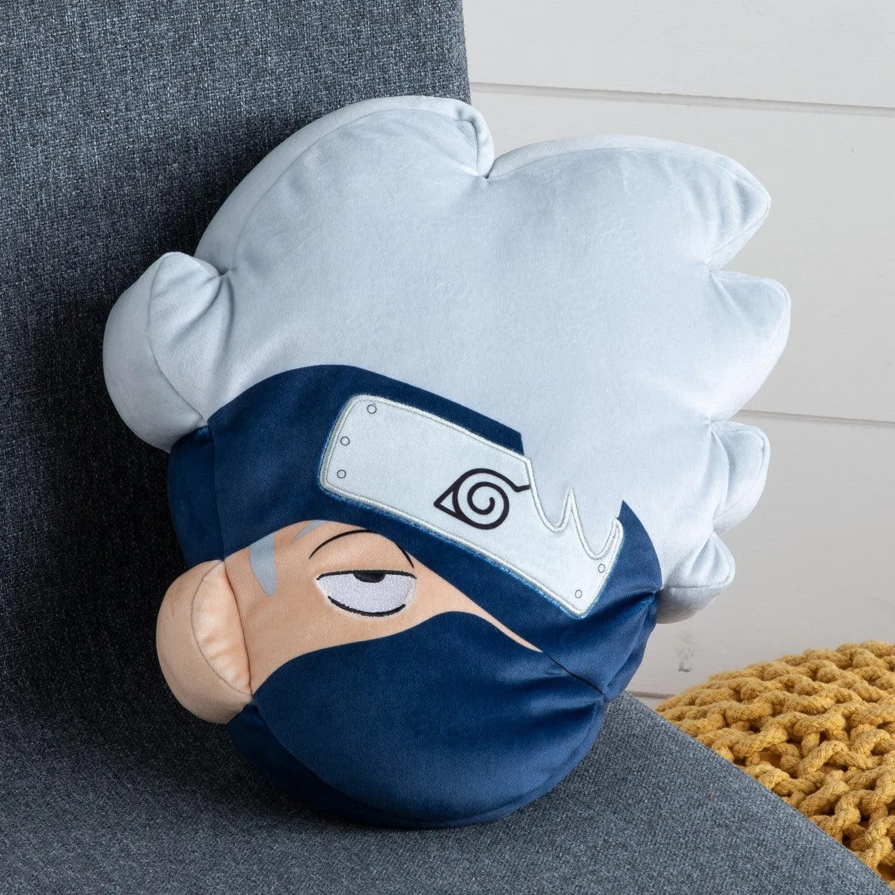 Club Mocchi Mocchi - Naruto - Kakashi 15" Mega Plush