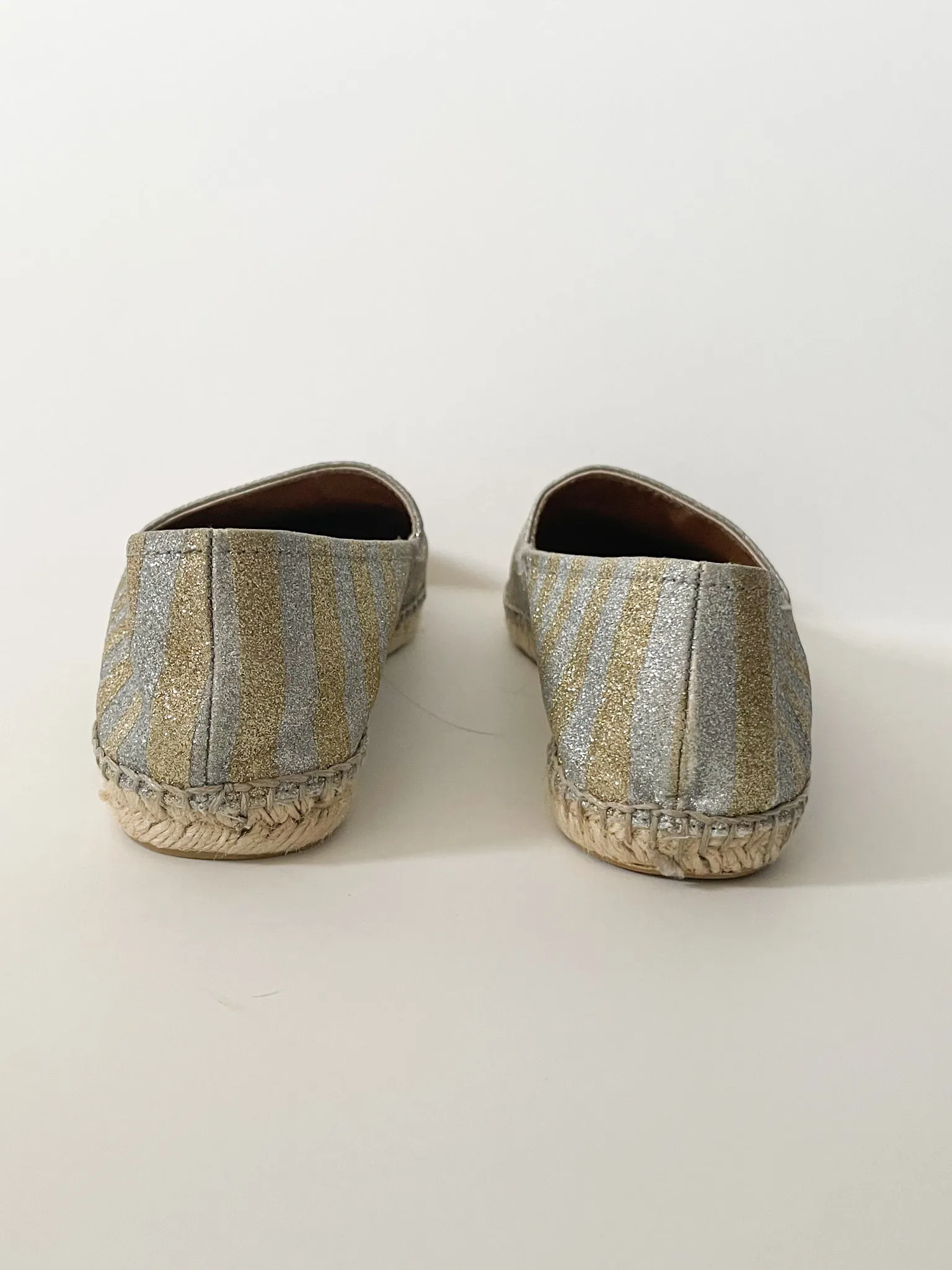 Enzo Angiolini Gold Silver Sparkle Stripe Flat Espadrilles - Size 7