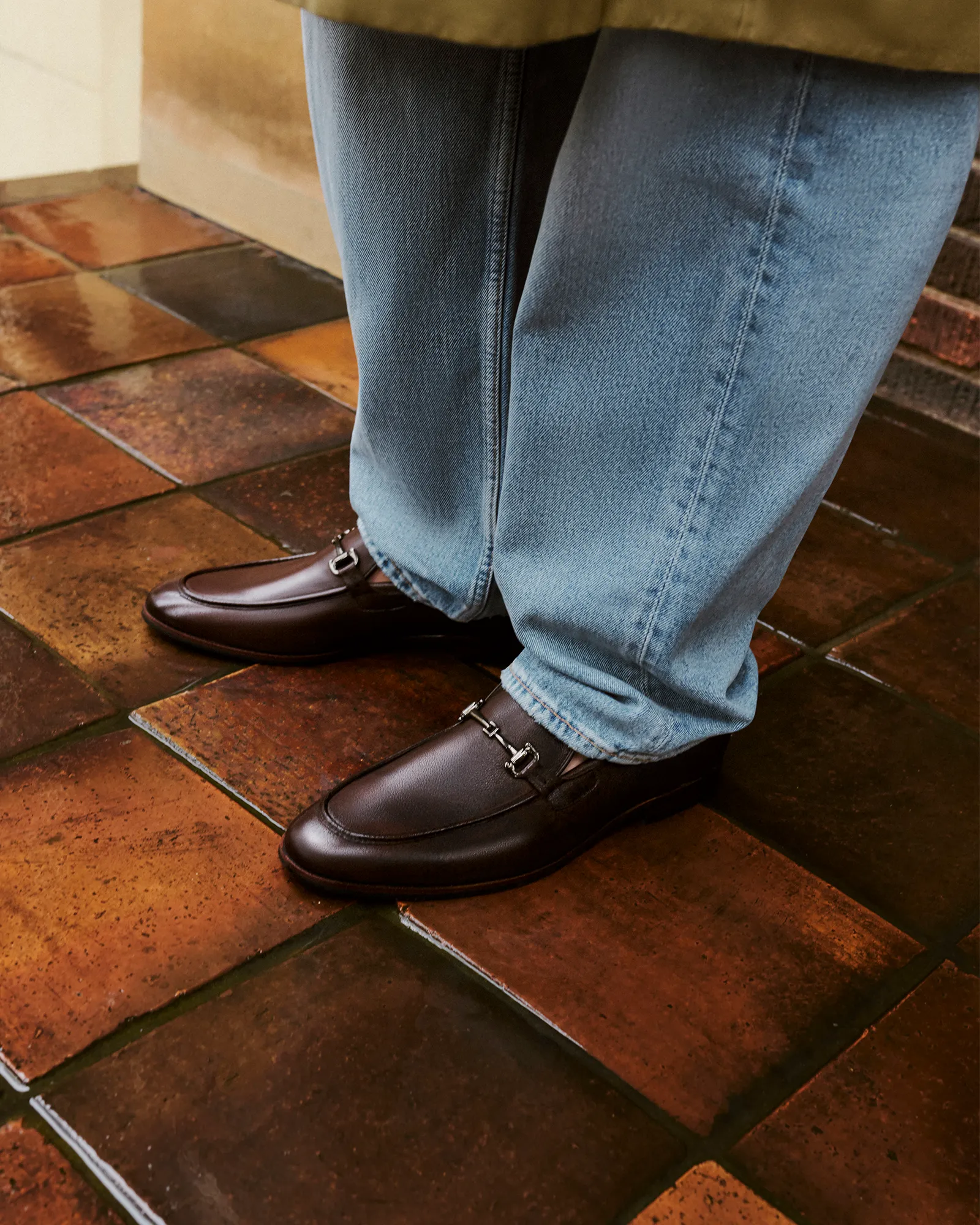 Stylish Mens NATE Leather Loafers with Elegant Buckle Trim