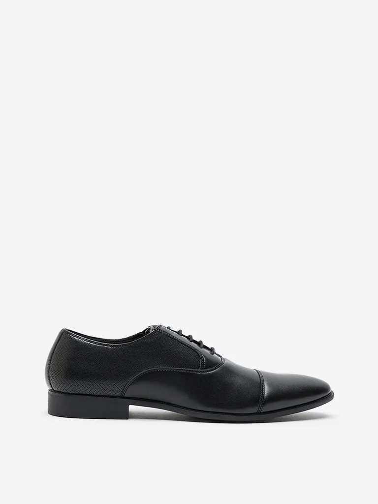 SOLEPLAY Black Textured Formal Shoes