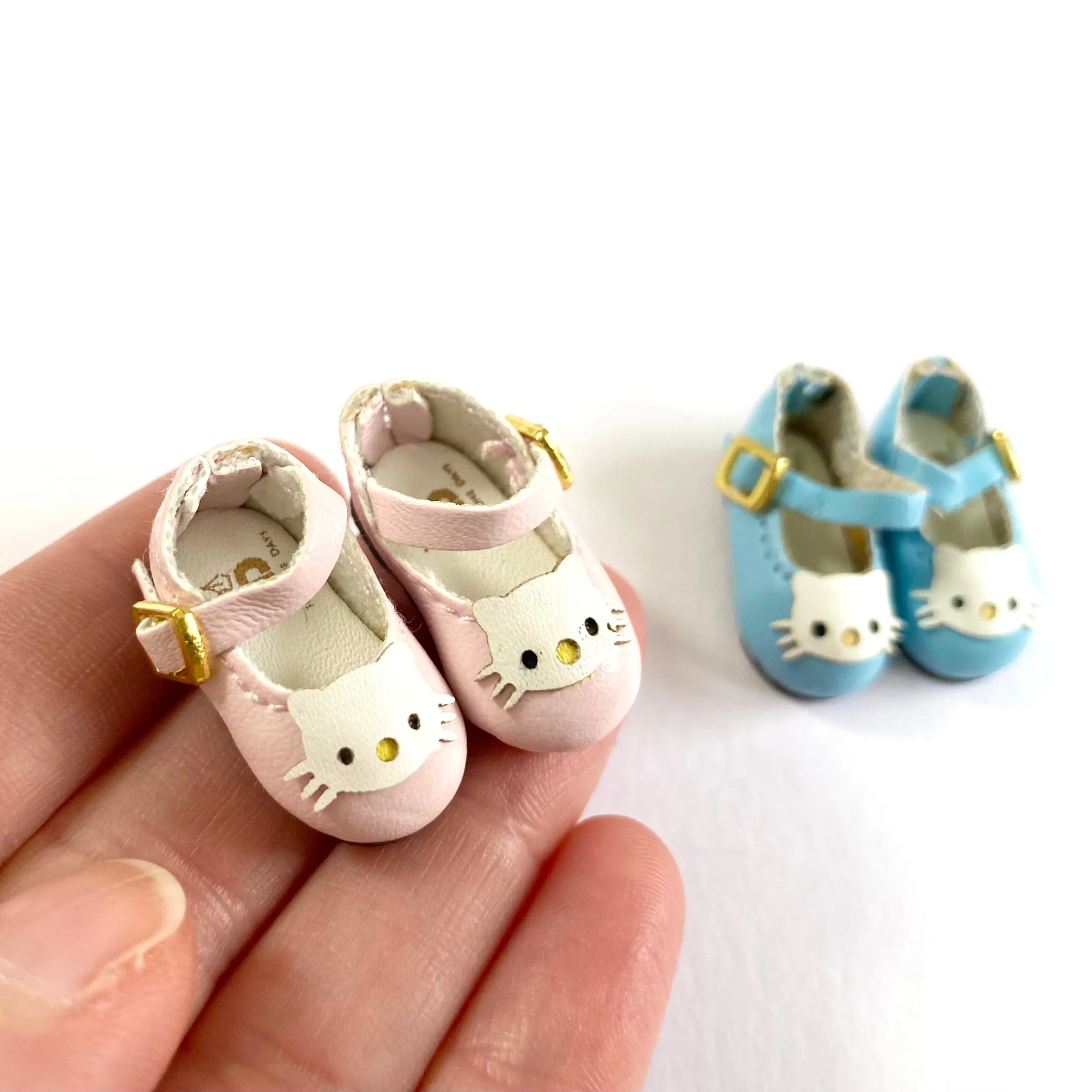 Tiny leather Blythe doll shoes Pink Blue Cat Kitty BJD doll shoes